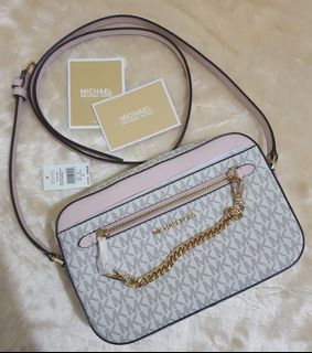 (Category: ) located in . Submitted by ShopbyJA (Listing ID 1248341043, Image 1). Description: .