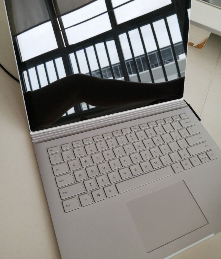 microsoft surface book gtx 1050