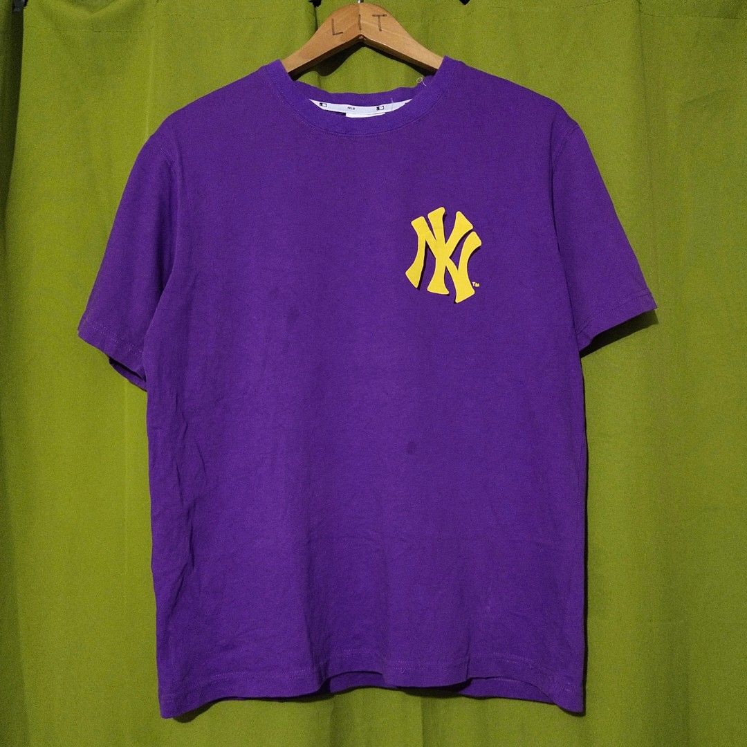 MLB NY YANKEES VINTAGE, Men's Fashion, Tops & Sets, Tshirts & Polo Shirts  on Carousell