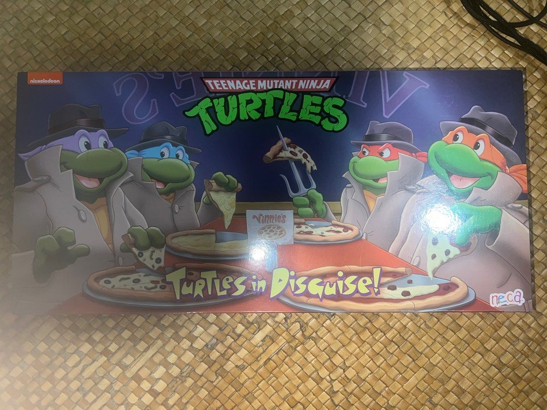 PLAYMATES TEENAGE MUTANT Ninja Turtles Ninja Elite Series : LEO Déguisé