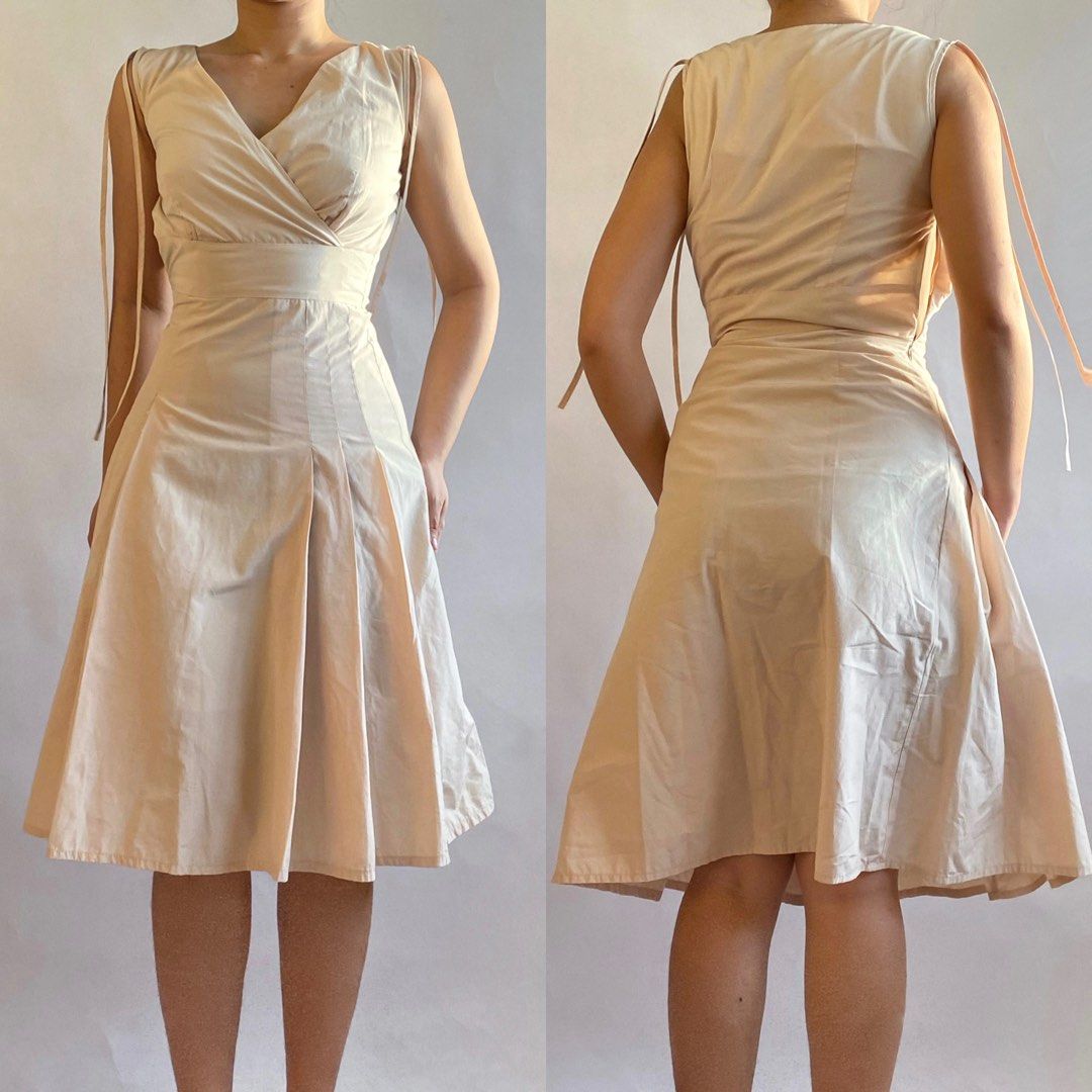 Old khaki deals dresses
