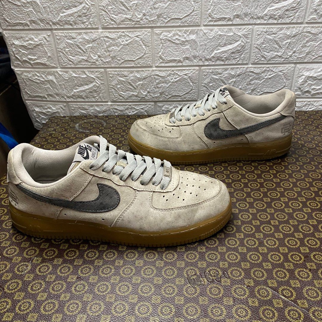 reigning champ x nike air force 1