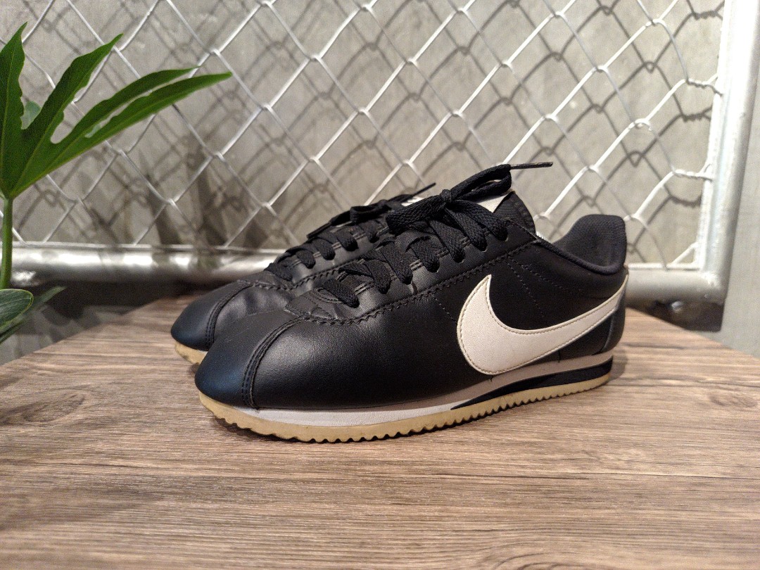 NIKE CORTEZ TXT BLACK AND WHITE SHOES (WOMENS) on Carousell