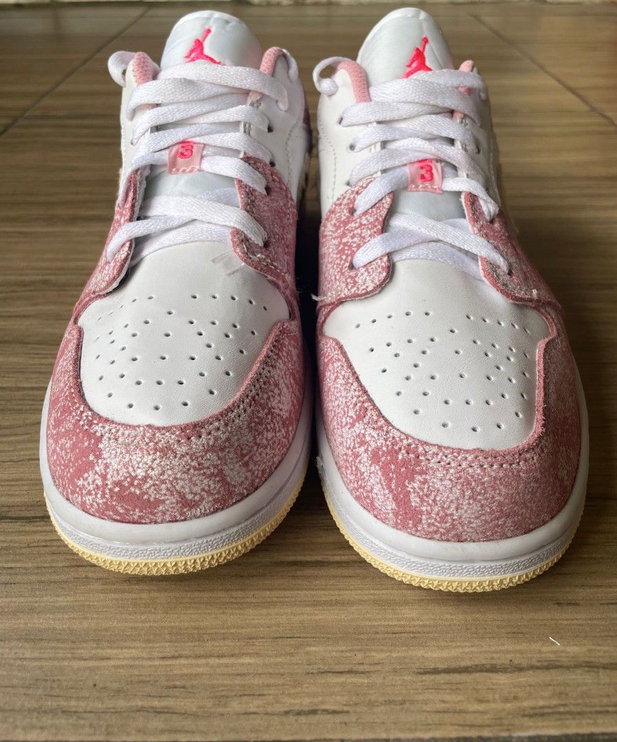Nike Jordan 1 Low Paint Drip Strawberry Ice Cream Second Import, Fesyen