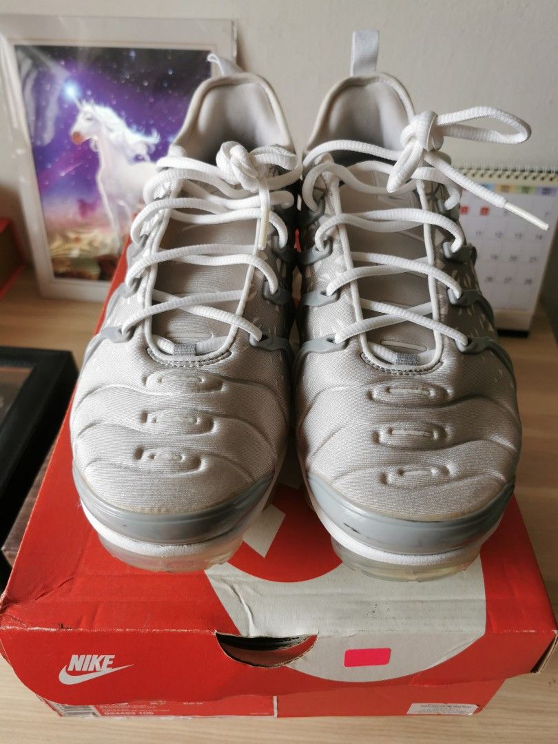 Nike vapormax deals plus in box