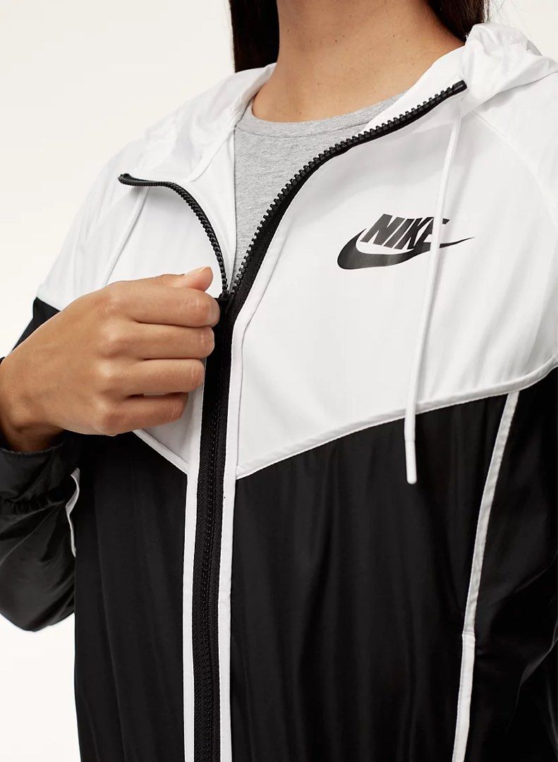 White nike windrunner jacket new arrivals