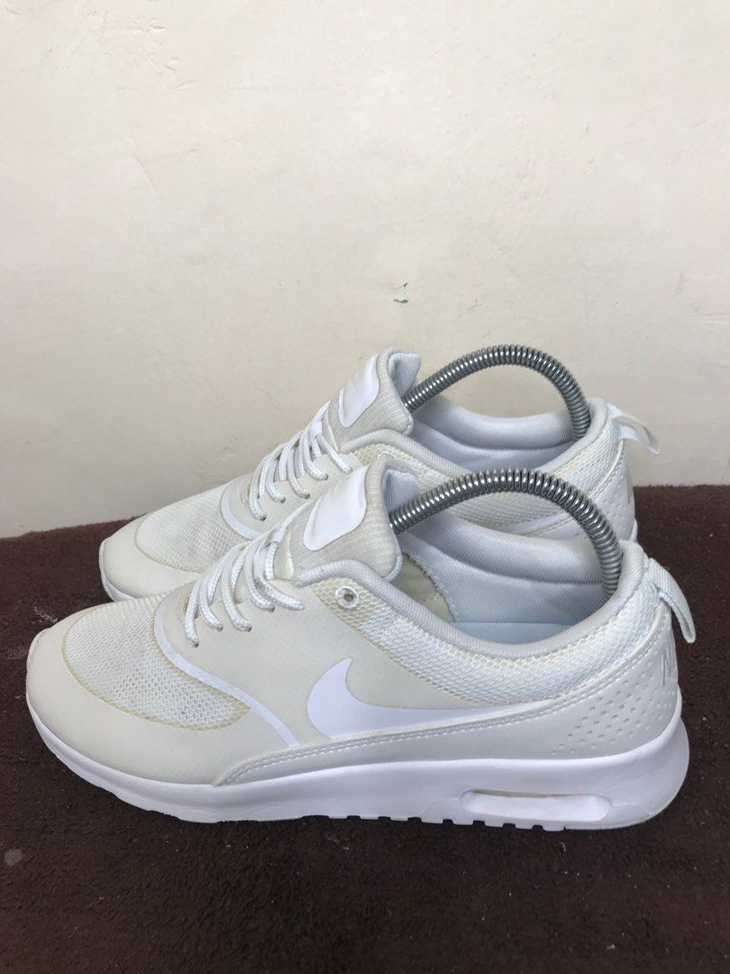 Size 9 air max thea sale