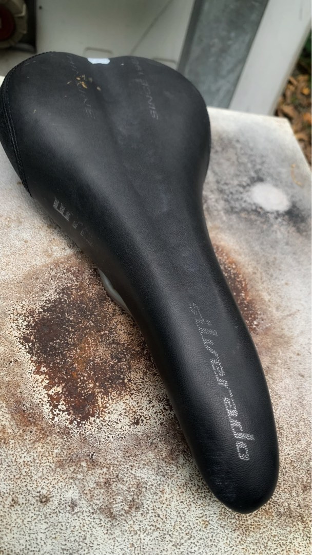 Original WTB Silverado Saddle, Sports Equipment, Bicycles & Parts ...