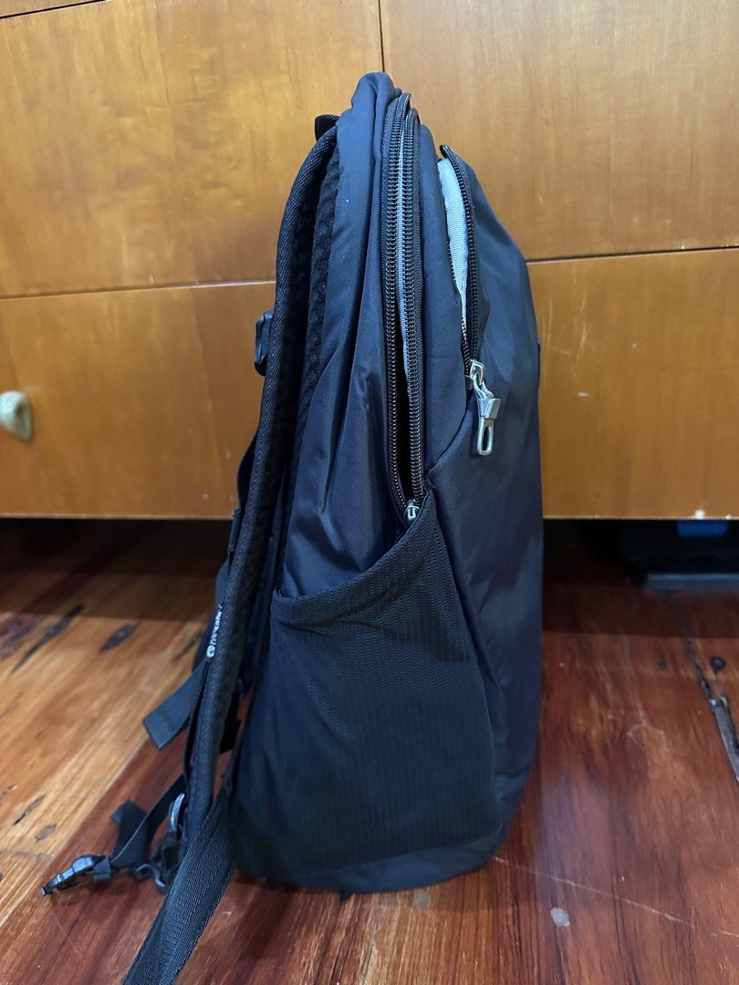 Pacsafe Backpack (Category: Backpacks) located in Makati City. Submitted by JLSplashWater (Listing ID 1248340743, Image 2). Description: PACSAFE VIBE 20 No damages on exterior and interior Used during 2018 and kept in storage. All zipper, pouches, locks working perfectly. .
