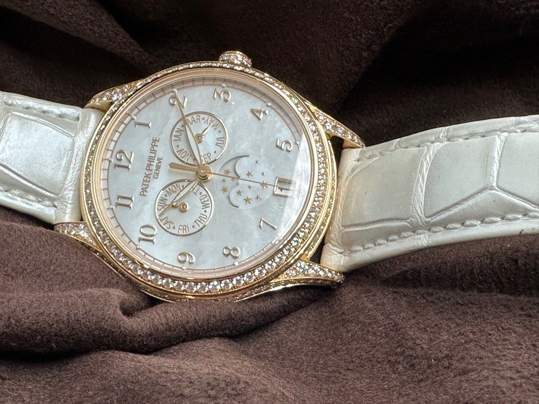 Patek ladies outlet annual calendar