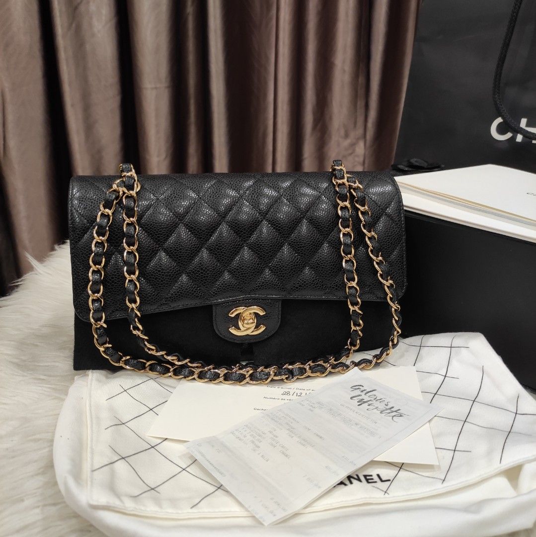 Microchip Chanel Classic Flap, Medium GHW, Luxury, Bags & Wallets on  Carousell