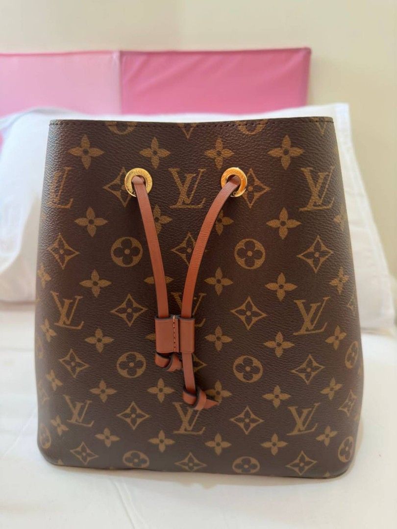 Louis Vuitton Neonoe Caramel Full set ori receipt. Excellent