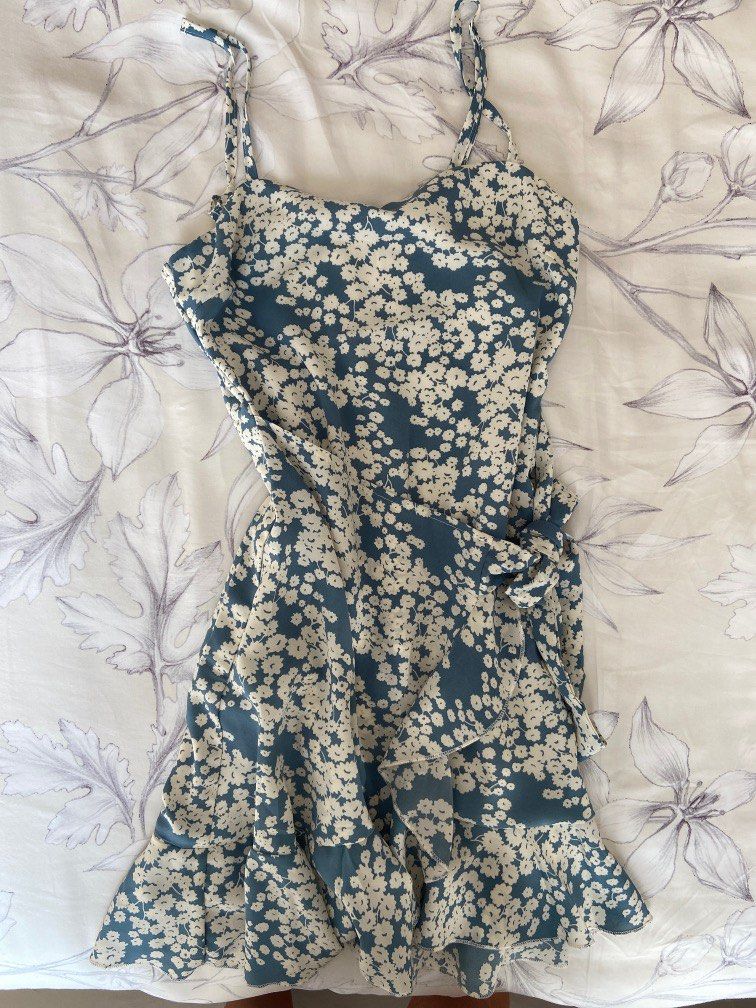 open lace back dress Hamri Maxi Dress White / Blue Floral