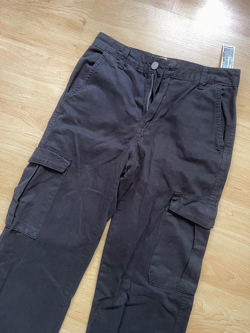 Pull and bear hotsell black cargo pants