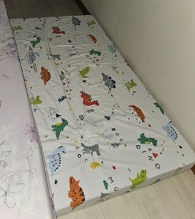 (Category: ) located in . Submitted by weixuanie (Listing ID 1248467116, Image 1). Description: .