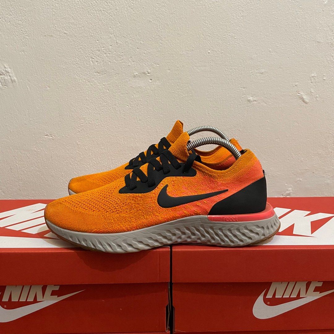 Sepatu nike epic store
