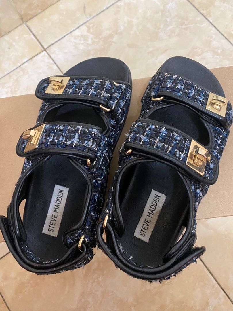 Sepatu Sendal STEVE MADDEN Margie Navy Multi, Fesyen Wanita