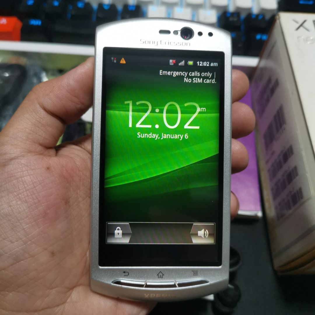 SONY Ericsson neo V MT11i | Item Code: 91757 (Category: Sony) located in Caloocan City. Submitted by christian.montalban (Listing ID 1248456142, Image 1). Description: SONY Ericsson neo V MT11i | Item Code: 91757 COLLECTIBLE PHONE Price: P3,299.00 Color: Silver 1GB ROM | 512MB RAM 3.7" LED LCD Display 1,500 mAh Li-Ion Removable Battery OS: Android 2.3.4 Issue: Loose Port Cover Due to Old | Color Bleed on Screen Package: Unit, Battery, Charger Hea