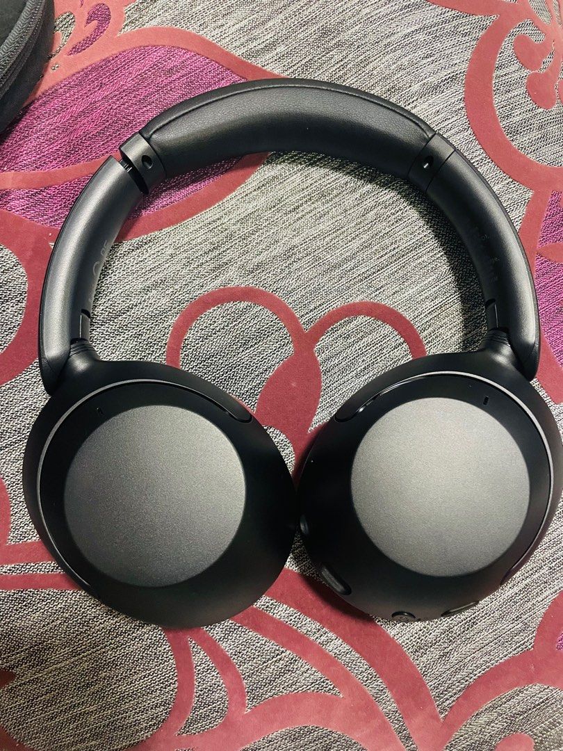 Sony headset Model YY2951 WHXB910N (Black), 音響器材, 頭戴式/罩耳式耳機 Carousell