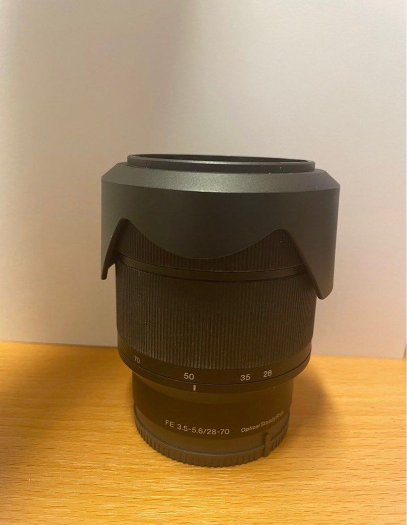 SONY kit lens 28-70mm F3.5-F5.6, 攝影器材, 鏡頭及裝備- Carousell