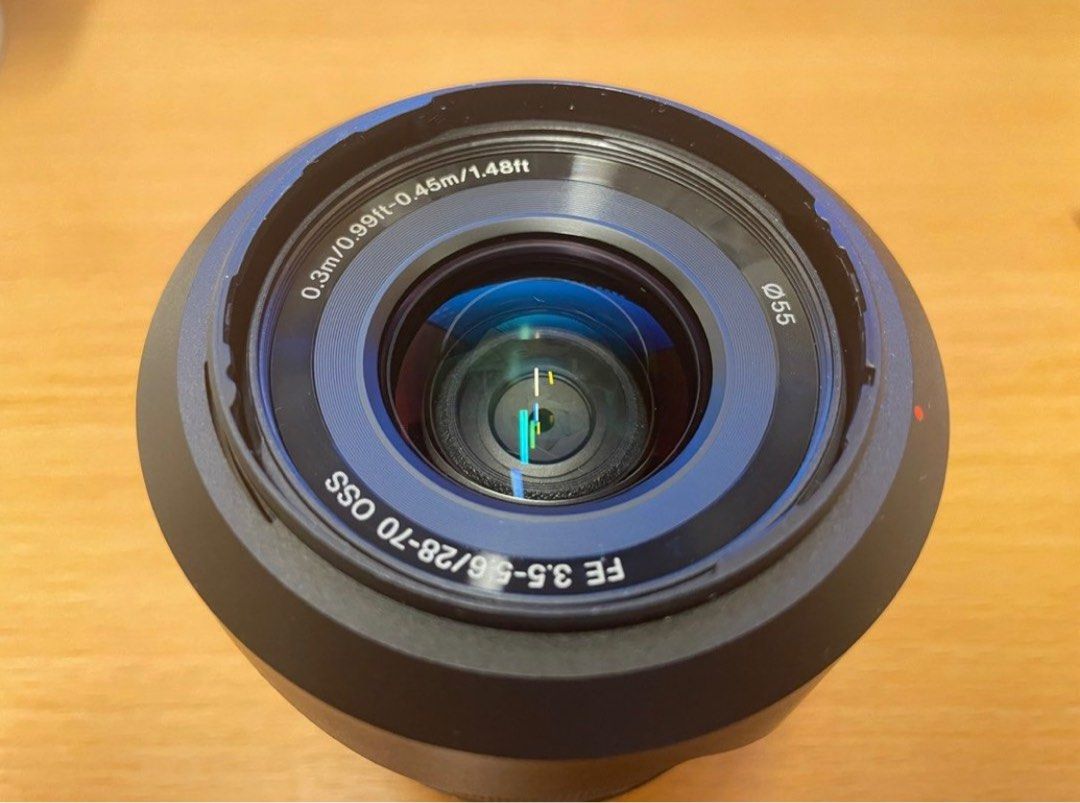 SONY kit lens 28-70mm F3.5-F5.6, 攝影器材, 鏡頭及裝備- Carousell