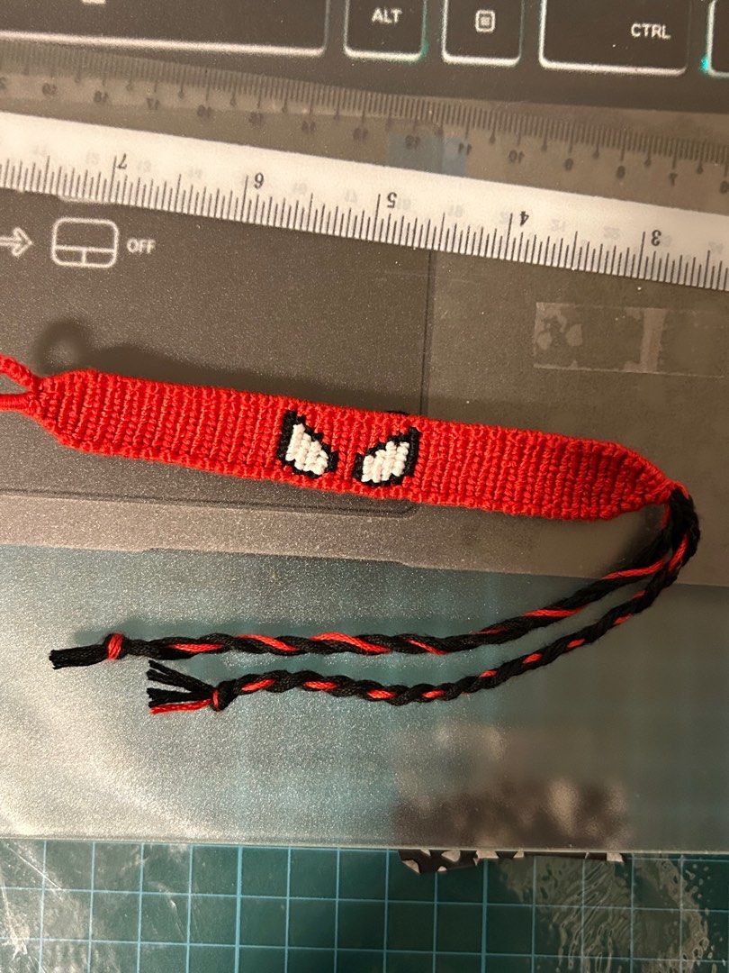 Spider Man friendship bracelet Hobbies Toys Stationery Craft