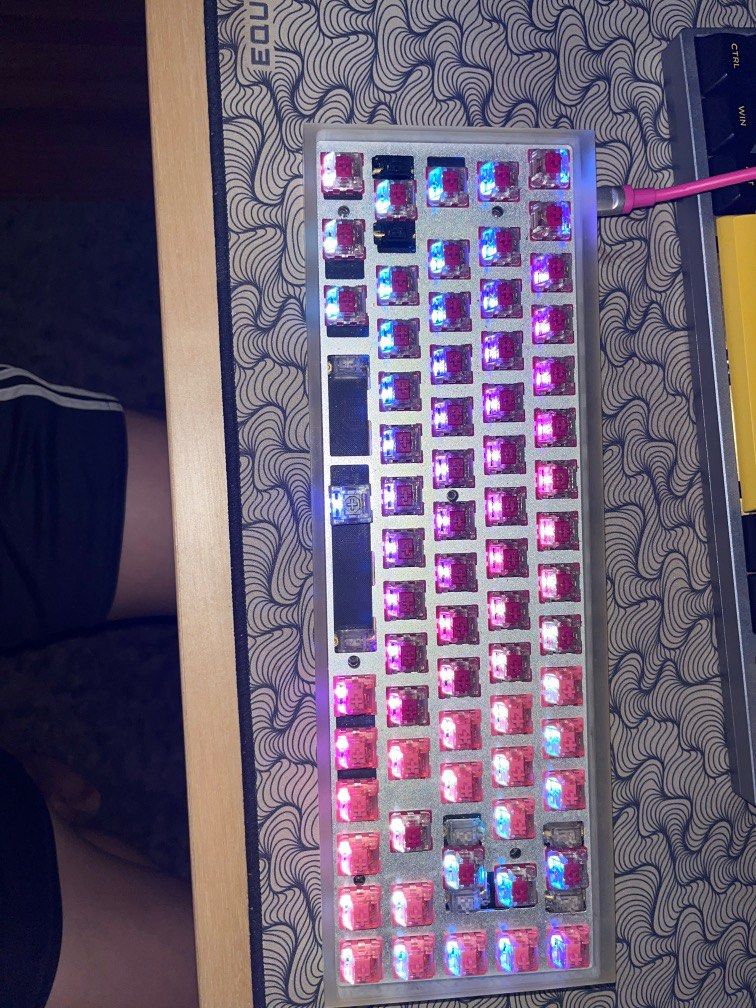 TOFU 65 ACRYLIC (Category: Computer Keyboard) located in Las Pinas. Submitted by PeterPan21 (Listing ID 1248452907, Image 3). Description: TOFU 65 Heavily used what u see is what u get Issue: “ and ‘ key sometimes does not register, spacebar stabs loose and missing 2 screws on weighted brass plate.