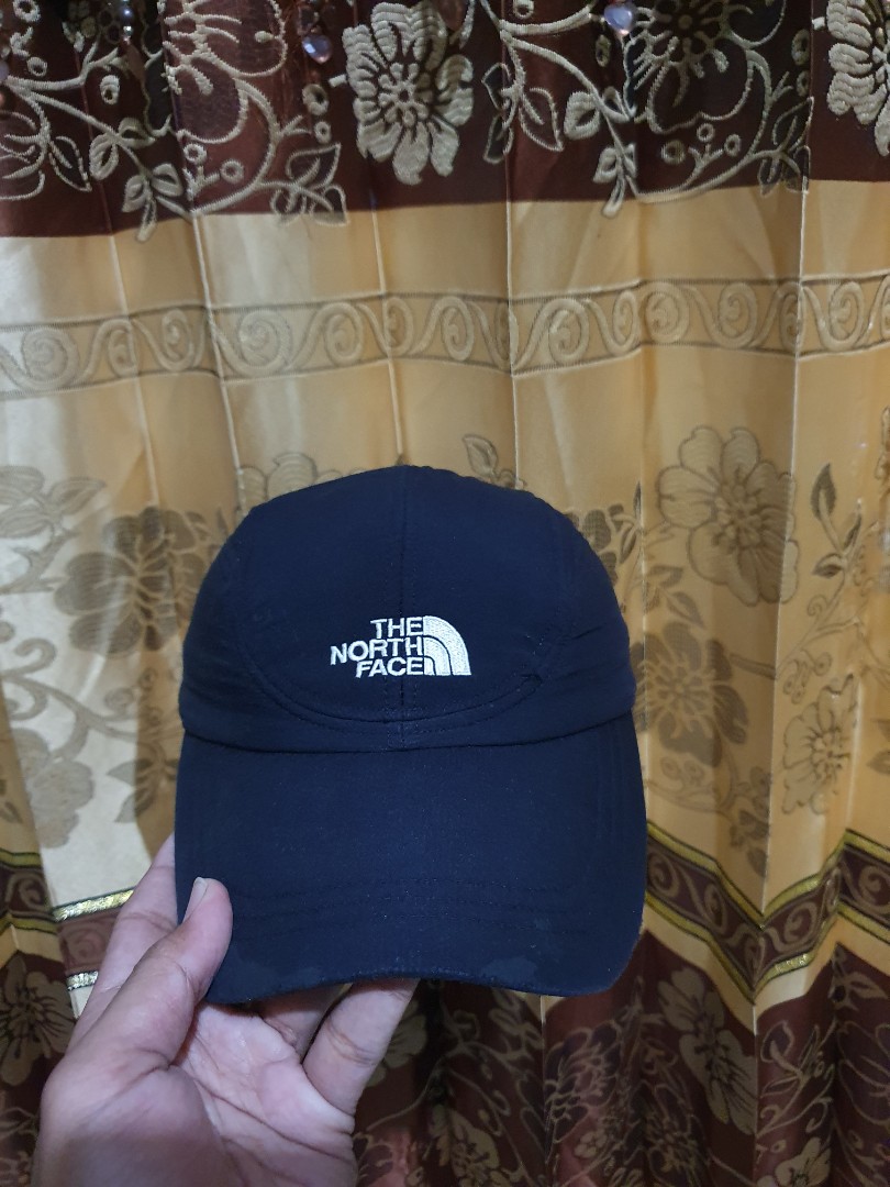 Topi Tnf on Carousell