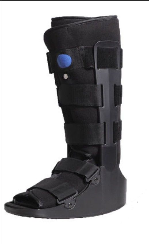 TYNOR WALKER BOOT AIRCAST (Category: Braces, Support & Protection) located in Las Pinas. Submitted by jaziyah4 (Listing ID 1248328056, Image 1). Description: like new no damage medium reversible (right or left foot) Tynor Walker Boot Air, Blacki About the product The Walker Boot Air has an integrated pneumatic air compression system. It provides superior immobilization without pressure points. The boot provides ankle deloading, immobilization, an
