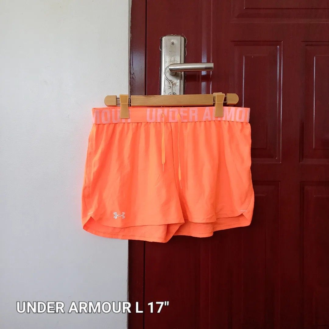 UNDER ARMOUR WOMEN SPORTS SHORTS L 17, Women's Fashion, Activewear on  Carousell