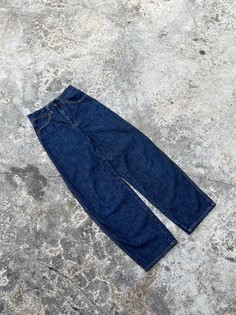 Uniqlo Baggy Jeans, Men's Fashion, Bottoms, Jeans on Carousell