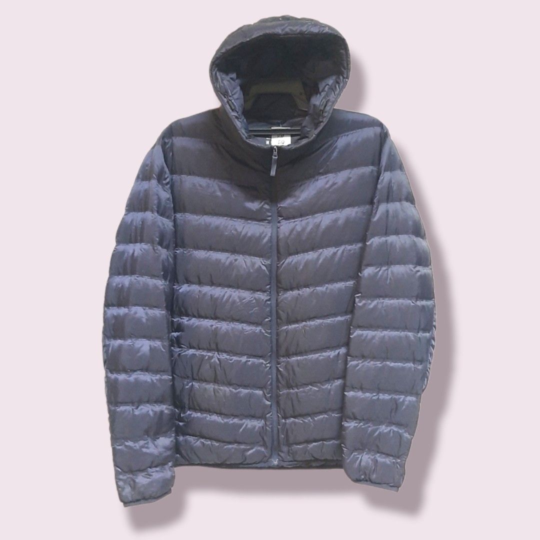 Uniqlo ultra light 2025 down jacket weight