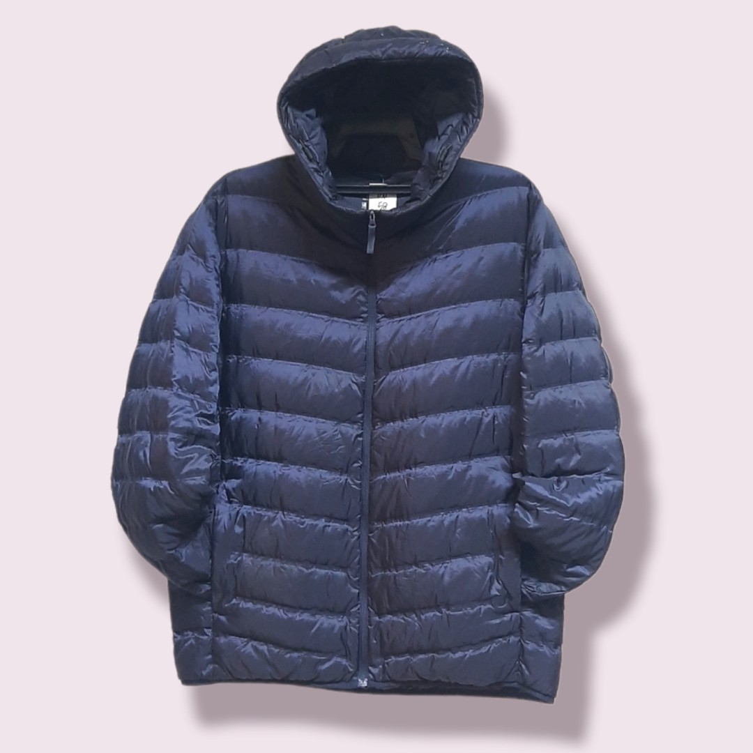 Uniqlo ultra light down weight top
