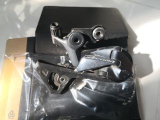 Used shimano ultegra r8000 ss rear derailleur