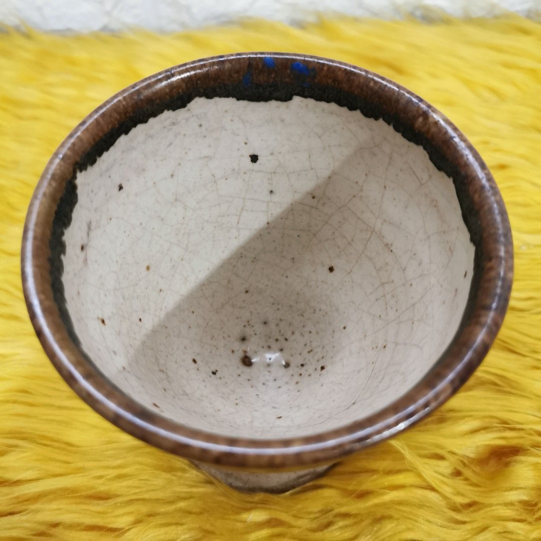 Vintage speckled stoneware wine goblet (Category: Coffee & Tea Tableware) located in Kawit. Submitted by thrift_nook (Listing ID 1248431026, Image 3). Description: thick and heavy.
