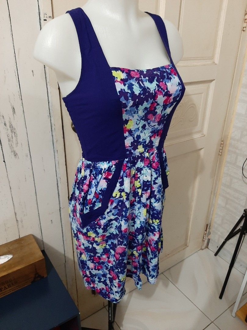 Xhilaration blue floral dress sale