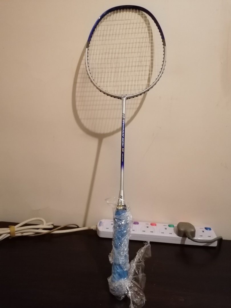 YONEX Ti5 TITANIUM MESH LONG