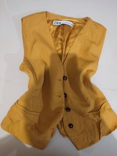 Zara mustard tailored waistcoat
