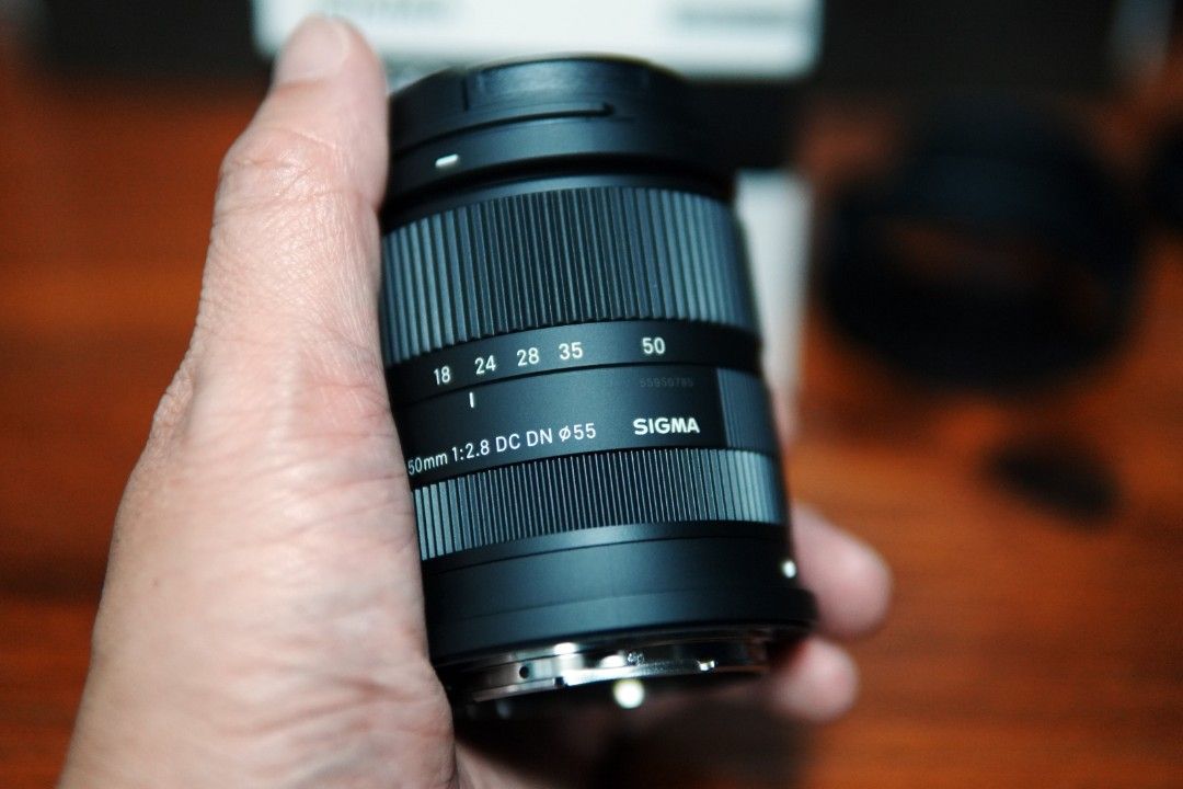 99%新SIGMA 18-50mm F2.8 L Mount, 攝影器材, 鏡頭及裝備- Carousell