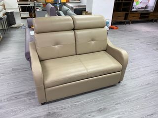（分類：）位於 。 由 benson.c 提交（商品編號 1248625702，圖片 1）。簡介： 。