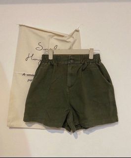 ✨棉質雙扣軍綠工裝短褲  版型挺   