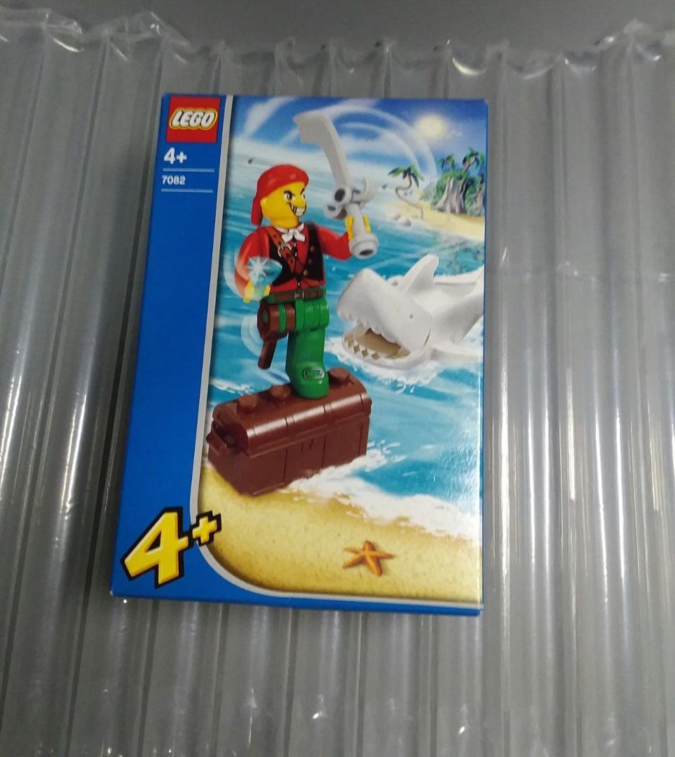 Lego Juniors Pirate Set Vintage 2004 Release decoding=