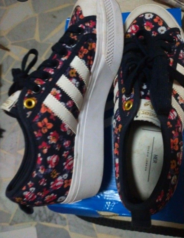 Buy on sale womens sneakers
