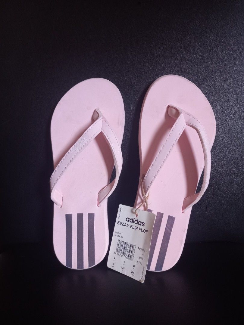 Adidas Slippers, Women's Fashion, Footwear, Slippers and slides on Carousell-saigonsouth.com.vn