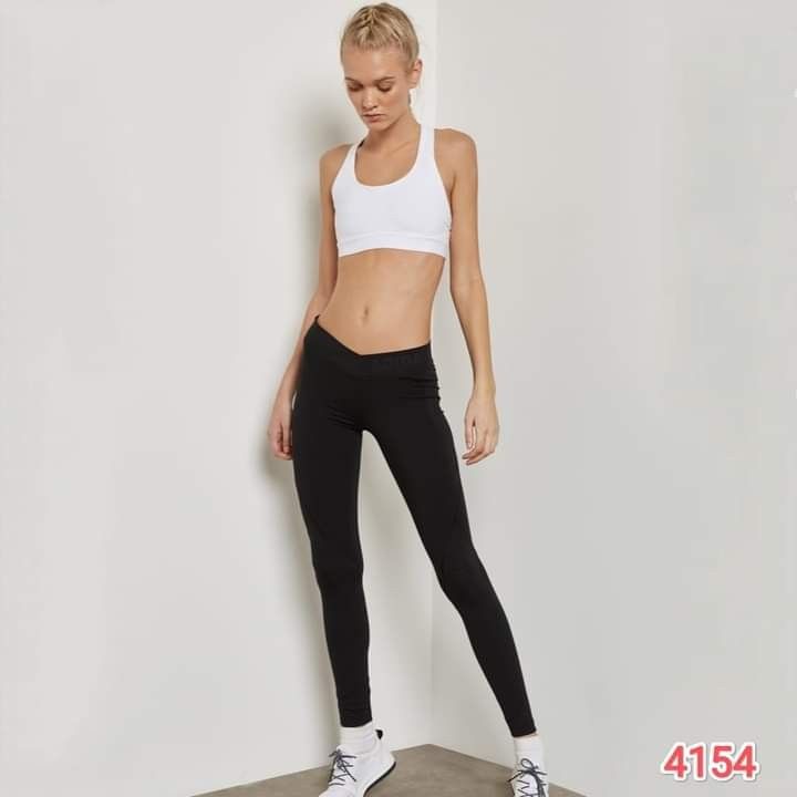 ADIDAS WOMEN ALPHASKIN TECH TIGHT - LEGGING SPORT WANITA (4154), Olah Raga,  Baju Olahraga di Carousell