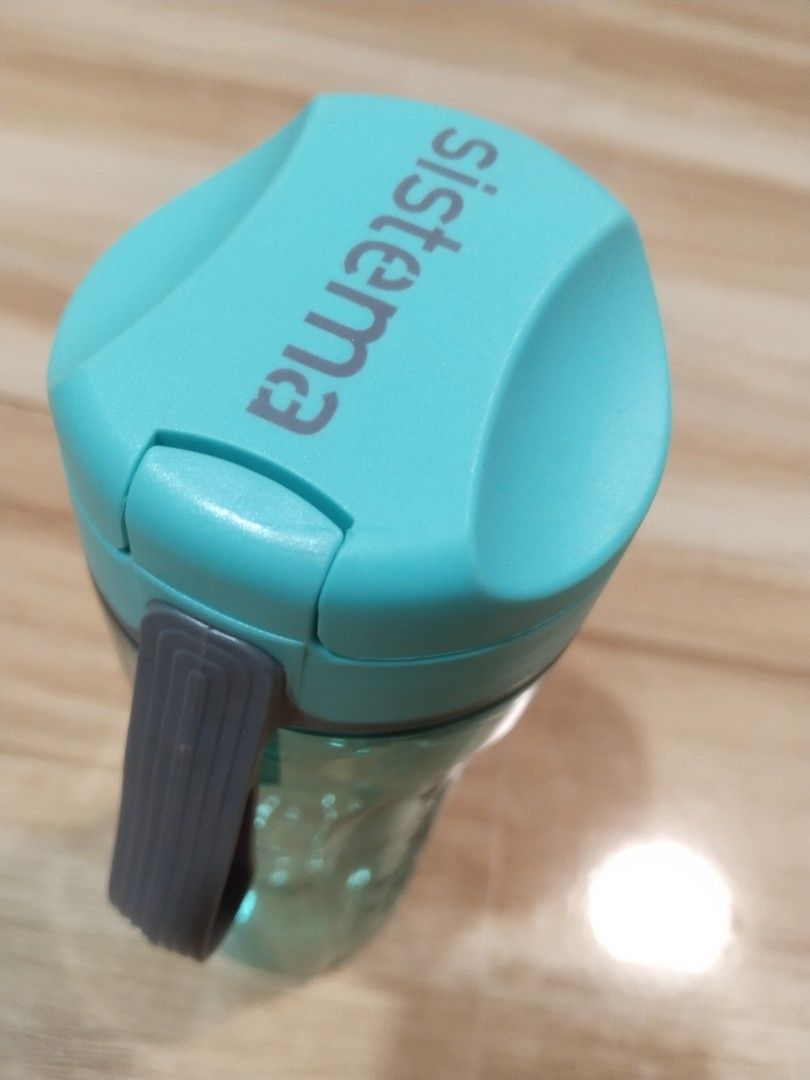 Affordable Branded Sistema Water bottle for only 250 php 😍👌 (Category: Water Bottles & Tumblers) located in Bulacan. Submitted by afford.japan (Listing ID 1248635613, Image 2). Description: Affordable Branded Sistema Water bottle for only 250 php 😍👌.