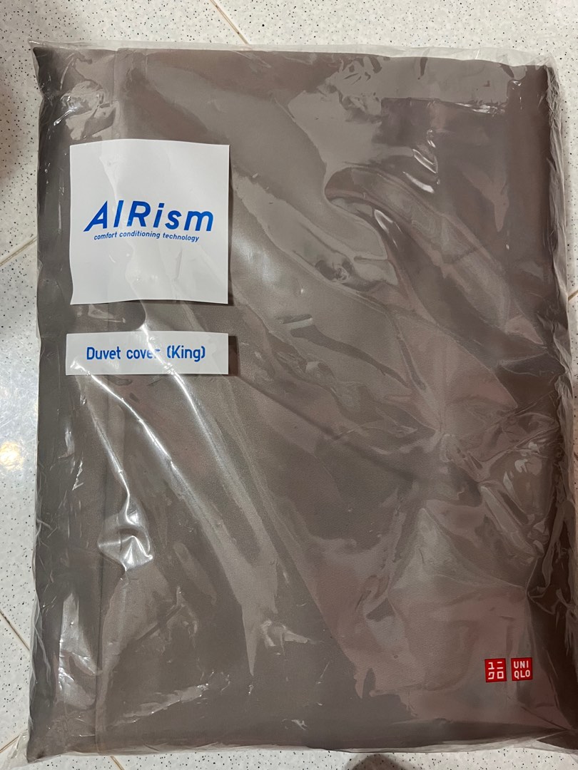 UNIQLO Airism Duvet Cover (King), Furniture & Home Living, Bedding