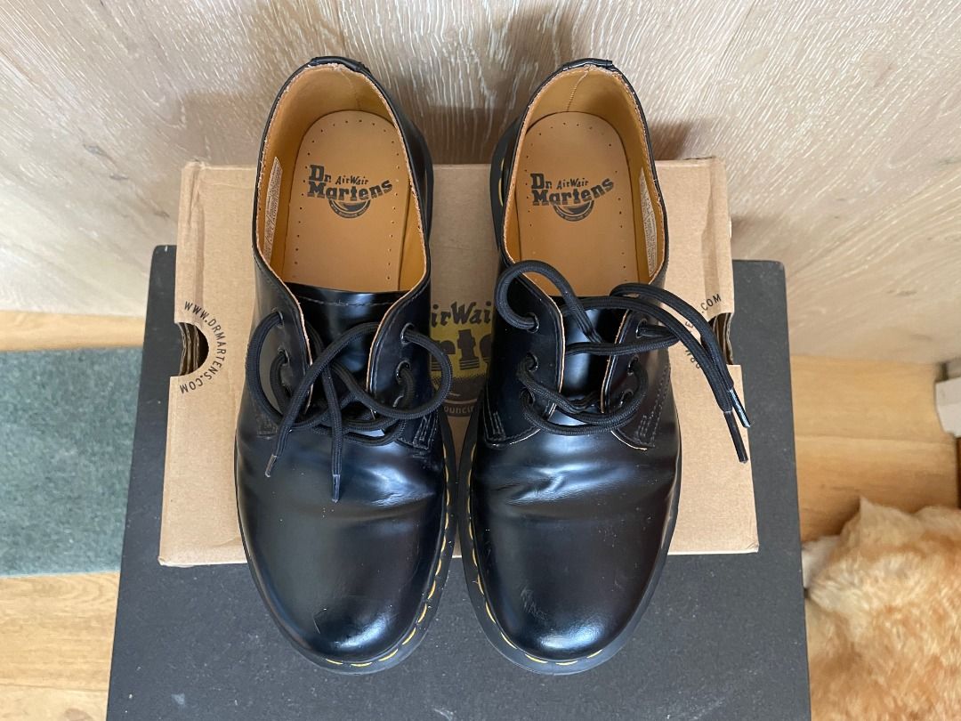 Doc martin low outlet tops