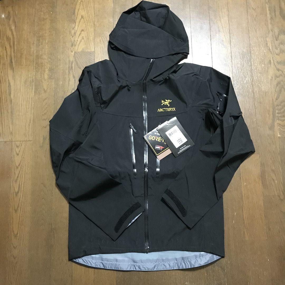 Arcteryx Alpha sv 24K, Men's Fashion, Clothes on Carousell