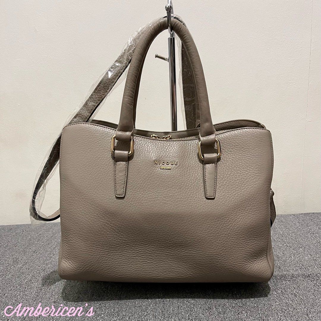 AUTHENTIC AND PRELOVED NICOLE MILLER 2 WAY BAG IN MOCHA Women s Fashion Bags Wallets Shoulder Bags on Carousell